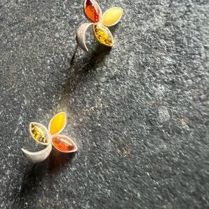 Sterling Silver Multicolor amber Leaf Stud Earrings - Yellow & Orange